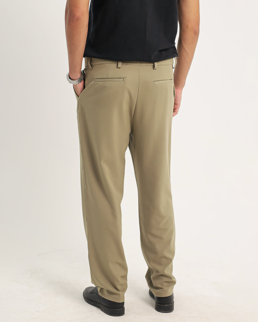The Essential Classic — Sand Beige