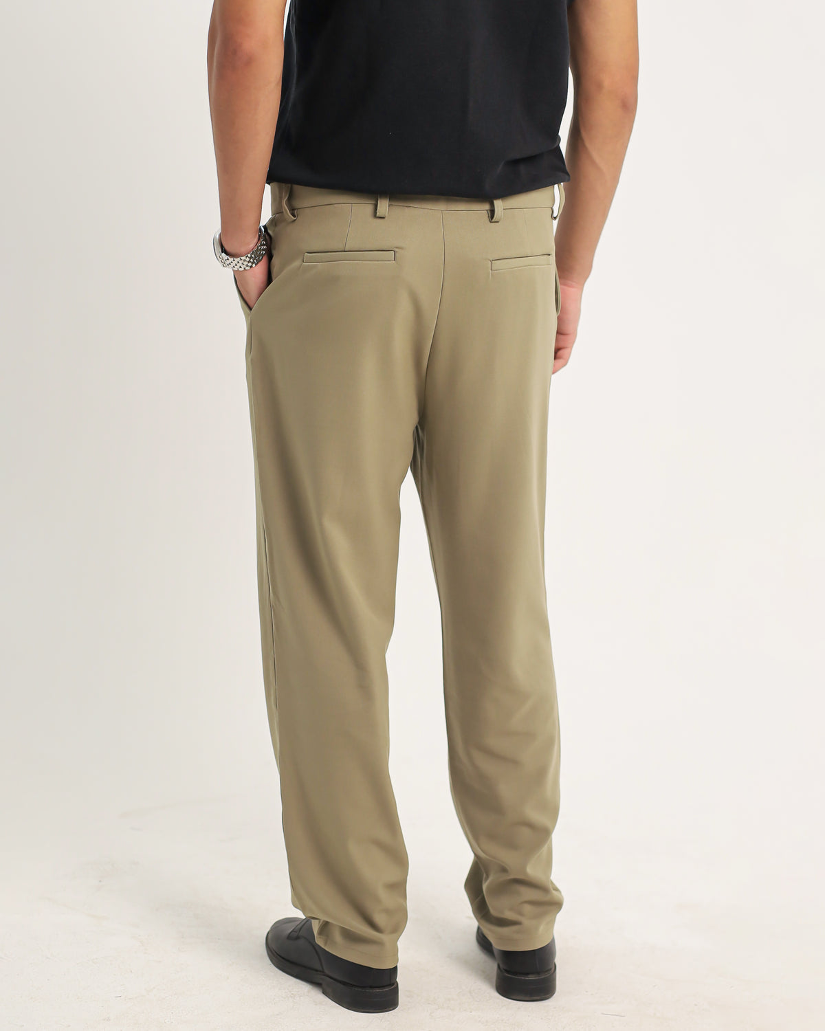 The Essential Classic — Sand Beige